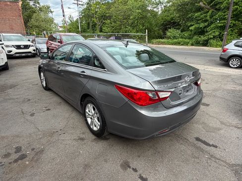 Used 2011 Hyundai Sonata GLS w/ Popular Equipment Pkg 2 FWD image 7