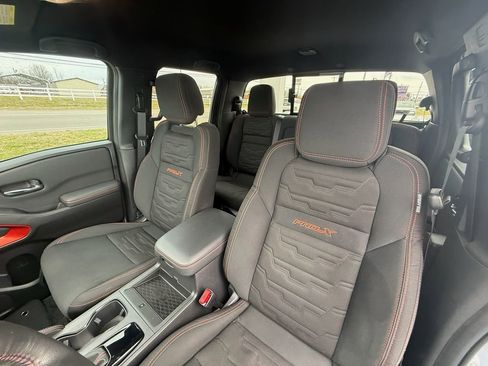 Used 2024 Nissan Frontier Pro-X w/ Pro Convenience Package image 13