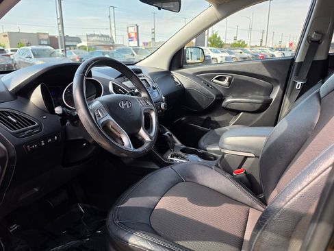 Used 2012 Hyundai Tucson GLS AWD/4WD image 9