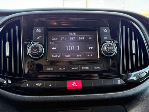 Used 2018 RAM ProMaster City Tradesman image 24