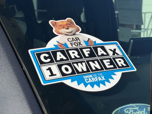 Certified 2022 Ford F150 Lightning Lariat w/ Equipment Group 511A High image 8