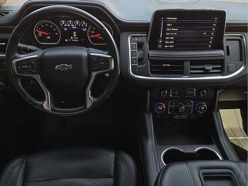 Used 2021 Chevrolet Tahoe Z71 w/ Z71 Off-Road Package image 12