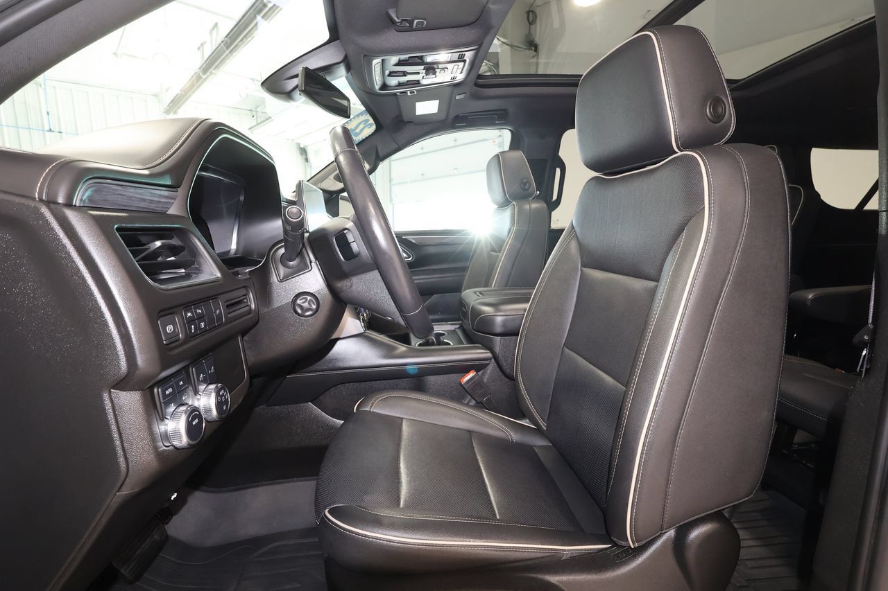 Used 2022 GMC Yukon XL SLT w/ SLT Premium Package AWD/4WD image 24