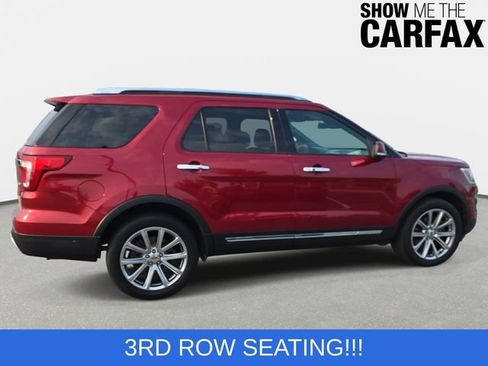 Used 2017 Ford Explorer Limited w/ Equipment Group 303A AWD/4WD image 4