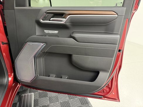 Used 2024 GMC Sierra 1500 Denali w/ Denali Reserve Package image 30