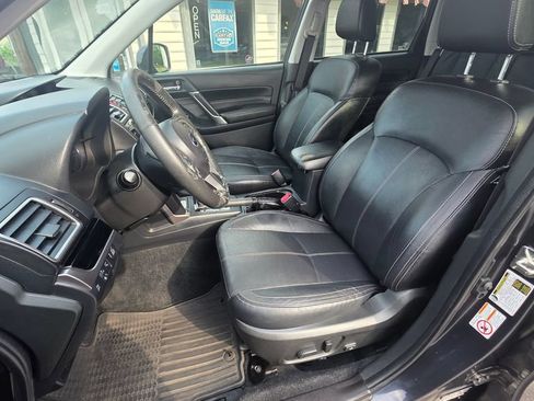 Used 2018 Subaru Forester 2.5i Touring w/ Popular Package #2 AWD/4WD image 10