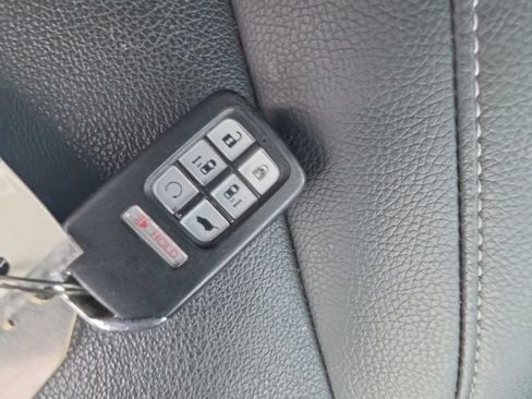 Certified 2022 Honda Odyssey EX-L image 32