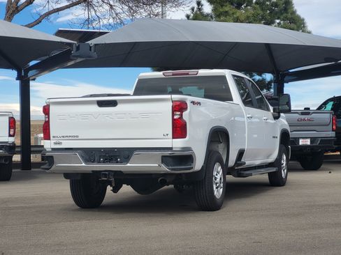 Used 2024 Chevrolet Silverado 2500 LT image 7