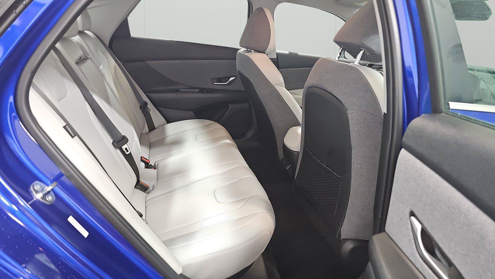 Used 2024 Hyundai Elantra Limited FWD image 13