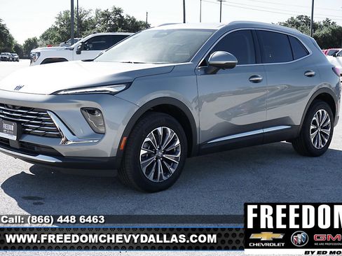 New 2024 Buick Envision Preferred image 3