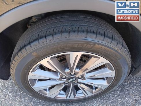 Used 2022 Lincoln Corsair Reserve AWD/4WD image 30