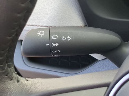 Used 2023 Toyota RAV4 XLE w/ Convenience Package image 25