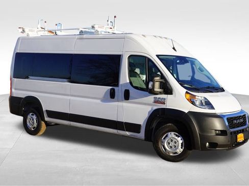 Used 2022 RAM ProMaster 2500 w/ Convenience Group image 2