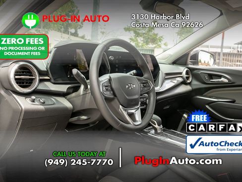 Used 2024 Chevrolet Trax ACTIV w/ Sunroof Package FWD image 5