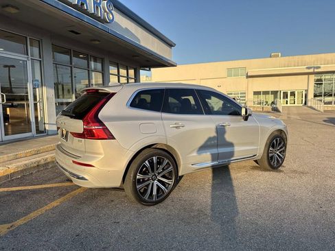 Used 2023 Volvo XC60 B5 Ultimate w/ Protection Package Premier image 8