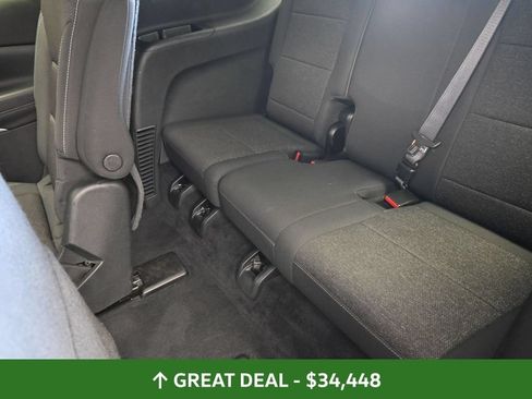 Used 2024 Chevrolet Traverse LT AWD/4WD image 19