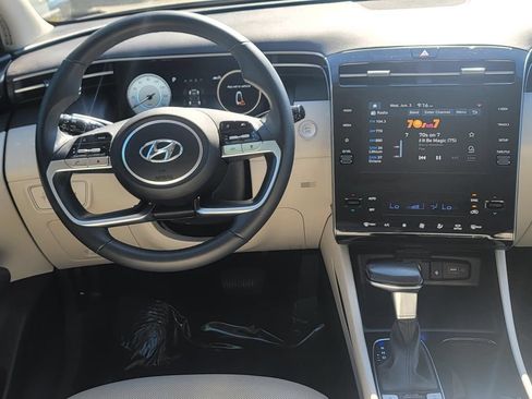 Used 2023 Hyundai Tucson SEL w/ Convenience Package AWD/4WD image 17