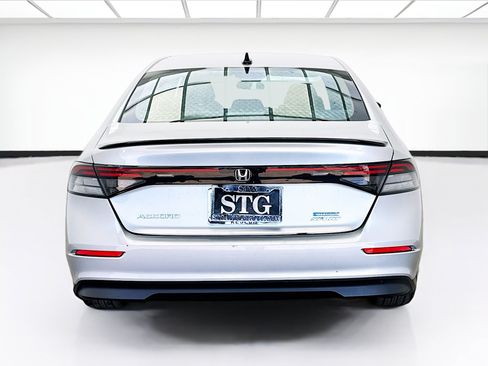 Used 2024 Honda Accord Sport image 5
