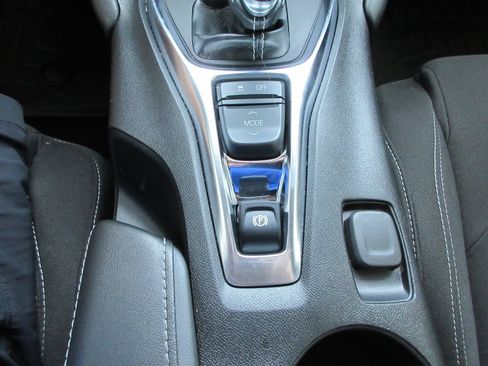 Certified 2023 Chevrolet Camaro LT RWD image 19
