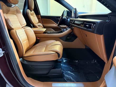 Used 2023 Lincoln Aviator Black Label image 56