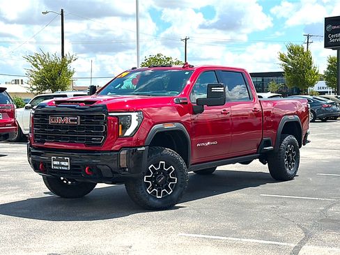 Used 2024 GMC Sierra 2500 AT4X AWD/4WD image 2