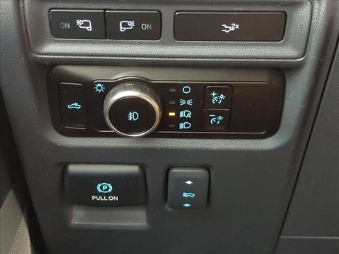 Used 2023 Ford F150 Lariat RWD image 13