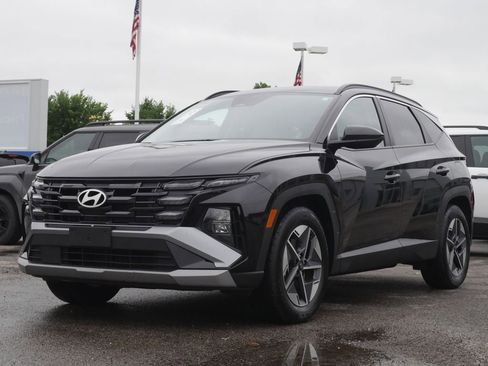 Used 2025 Hyundai Tucson SEL FWD image 6