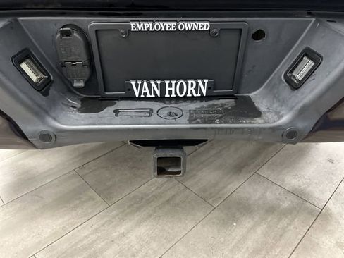 Used 2018 Ford F150 Platinum w/ Equipment Group 701A Luxury image 39