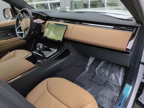 New 2026 Land Rover Range Rover Sport SE image 29