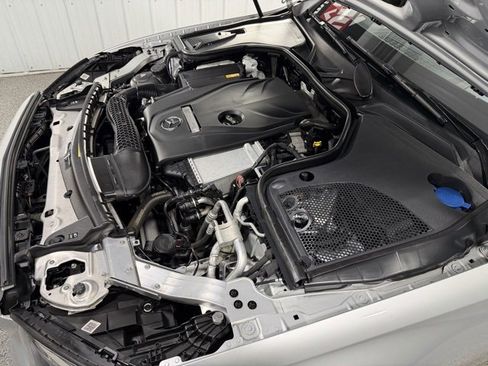 Used 2018 Mercedes-Benz E 300 4MATIC image 27