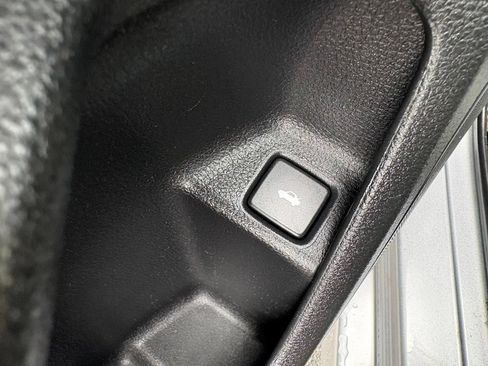Used 2019 Honda Civic LX image 8