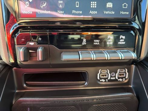 Used 2022 RAM 1500 Rebel w/ G/T Package AWD/4WD image 45