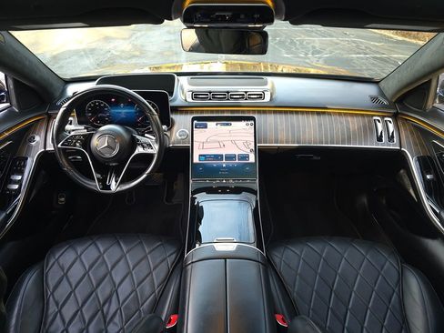 Used 2021 Mercedes-Benz S 580 4MATIC Sedan w/ Warmth & Comfort Package image 10