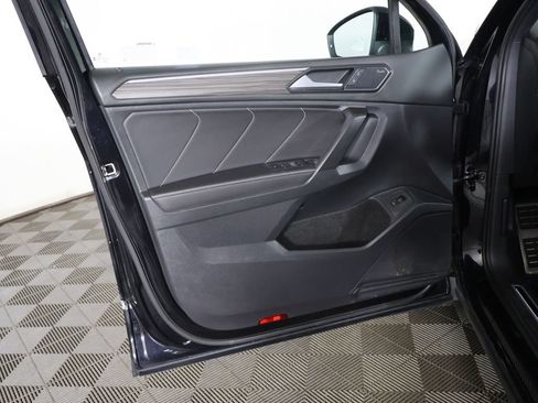 Used 2023 Volkswagen Tiguan SEL R-Line AWD/4WD image 25