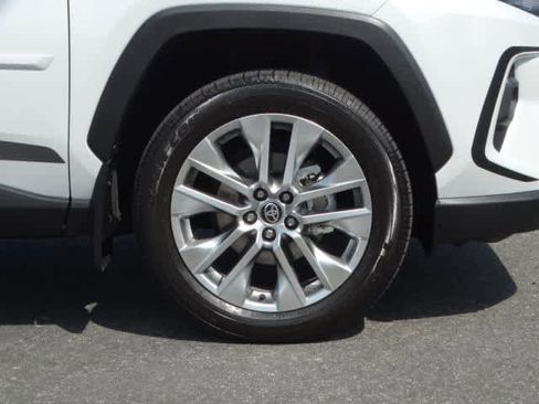 Used 2025 Toyota RAV4 XLE Premium w/ Weather Package image 8