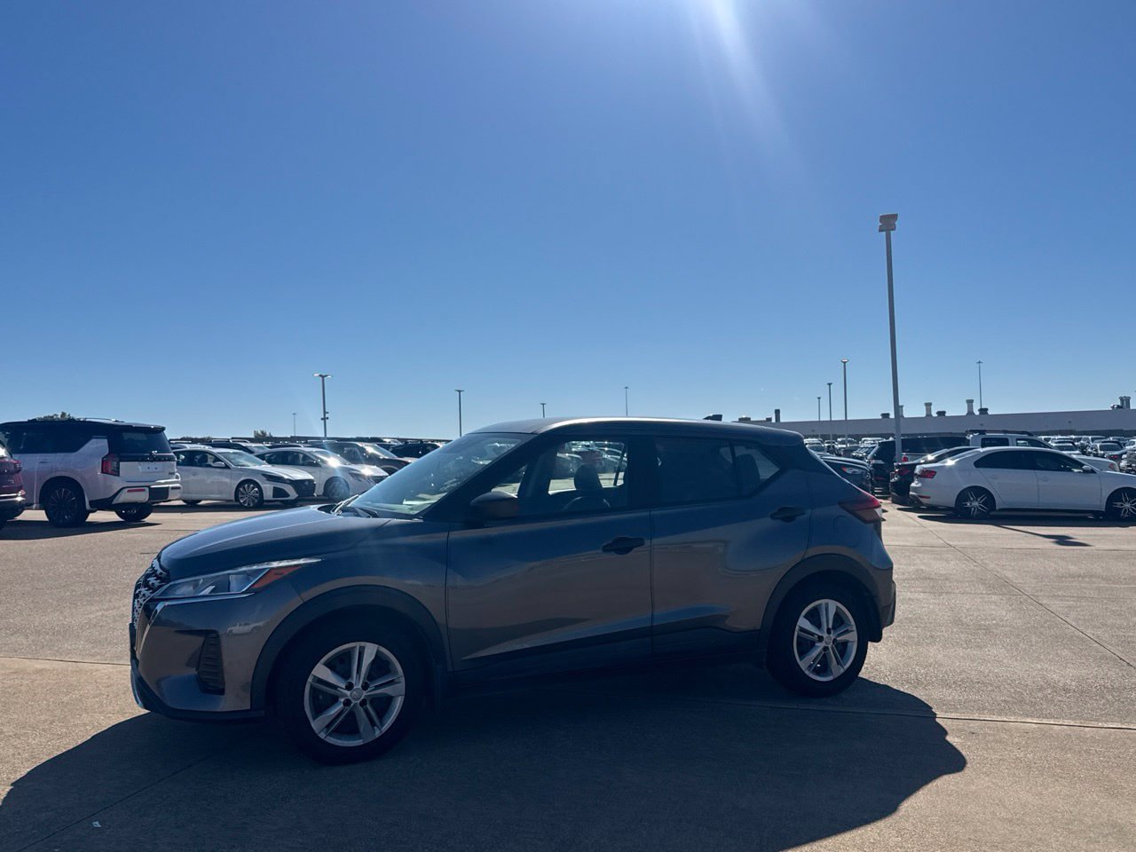 Certified 2021 Nissan Kicks S FWD image 18