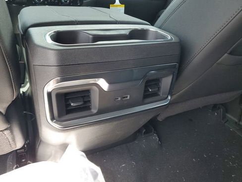 New 2026 GMC Sierra 1500 SLT w/ SLT Premium Package image 17