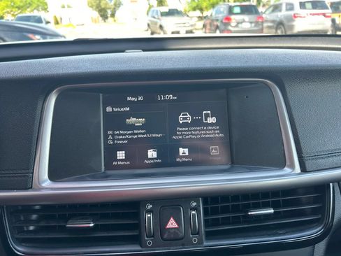 Used 2018 Kia Optima LX FWD image 7