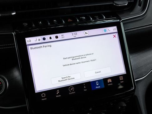 Used 2022 Jeep Grand Cherokee L Limited RWD image 40