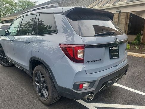 Used 2024 Honda Passport Black Edition image 10
