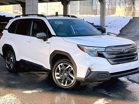 New 2025 Subaru Forester Premium image 10