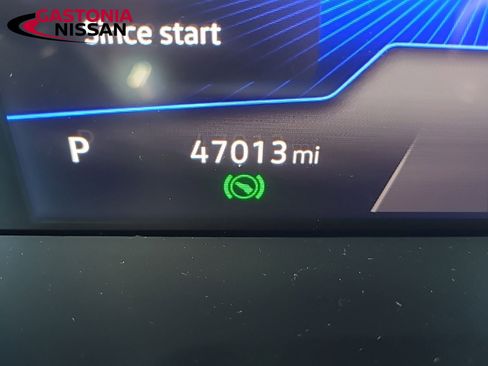 Used 2024 Volkswagen Jetta SE image 31