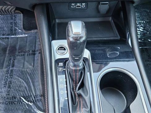 Used 2024 Nissan Altima 2.5 SR FWD image 11