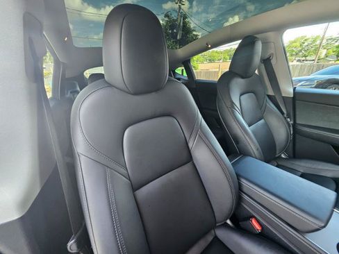 Used 2023 Tesla Model Y Long Range AWD/4WD image 59