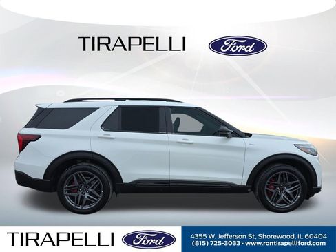 Certified 2025 Ford Explorer ST-Line w/ ST-Line Street Pack AWD/4WD image 8