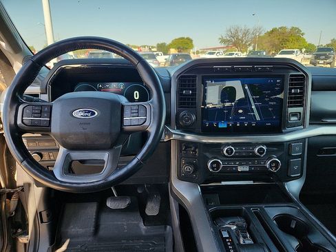 Used 2021 Ford F150 Lariat w/ Equipment Group 501A Mid AWD/4WD image 6