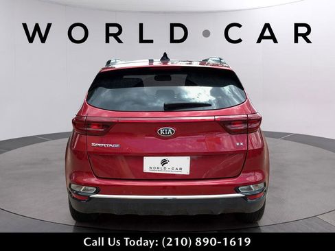 Used 2022 Kia Sportage EX w/ EX Technology Package FWD image 14