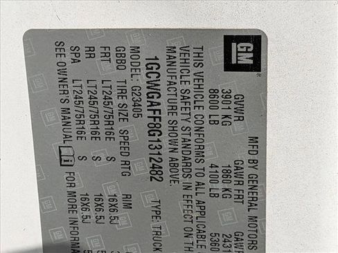 Used 2016 Chevrolet Express 2500 image 15