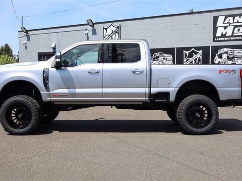 Used 2023 Ford F350 Platinum w/ FX4 Off-Road Package AWD/4WD image 2