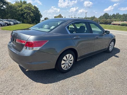 Used 2011 Honda Accord LX image 13